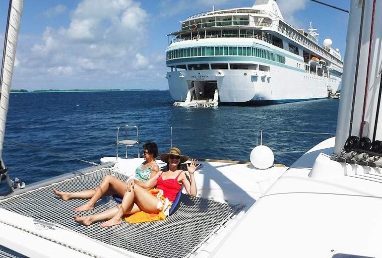 Catamaran tour of Bora Bora.