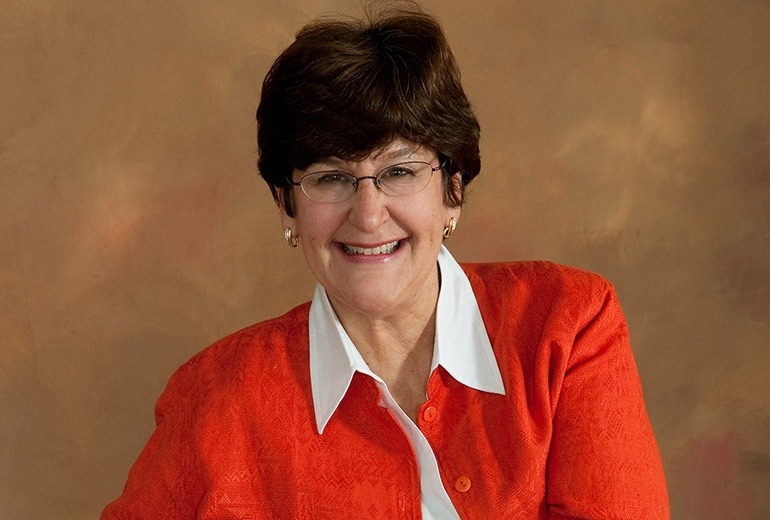 PEARLS Spotlight Agent Lynda McHenry