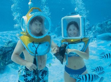 Underwater walking tour in Moorea.